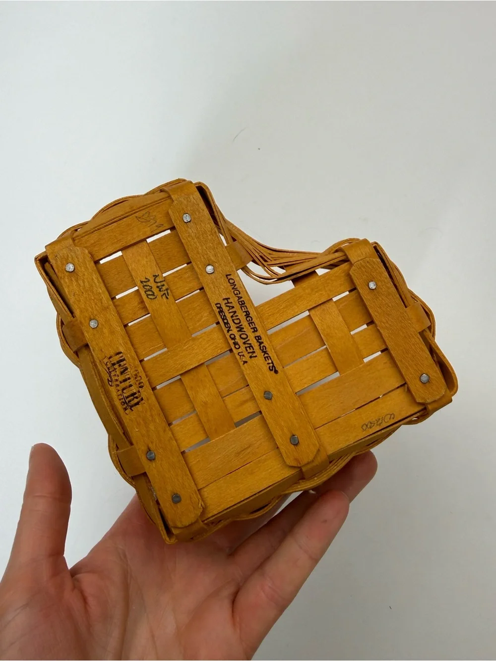 Longaberger Heart Basket in perfect condition